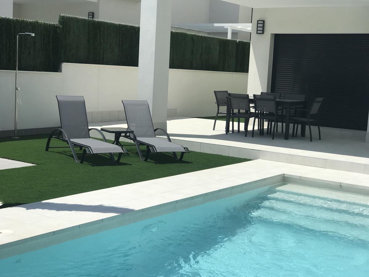 Villa Deluxe La Marina Beach アリカンテ エクステリア 写真