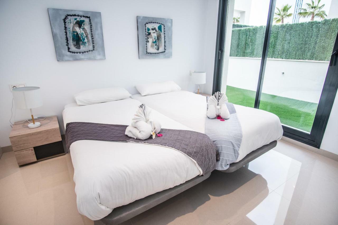 Villa Deluxe La Marina Beach アリカンテ エクステリア 写真