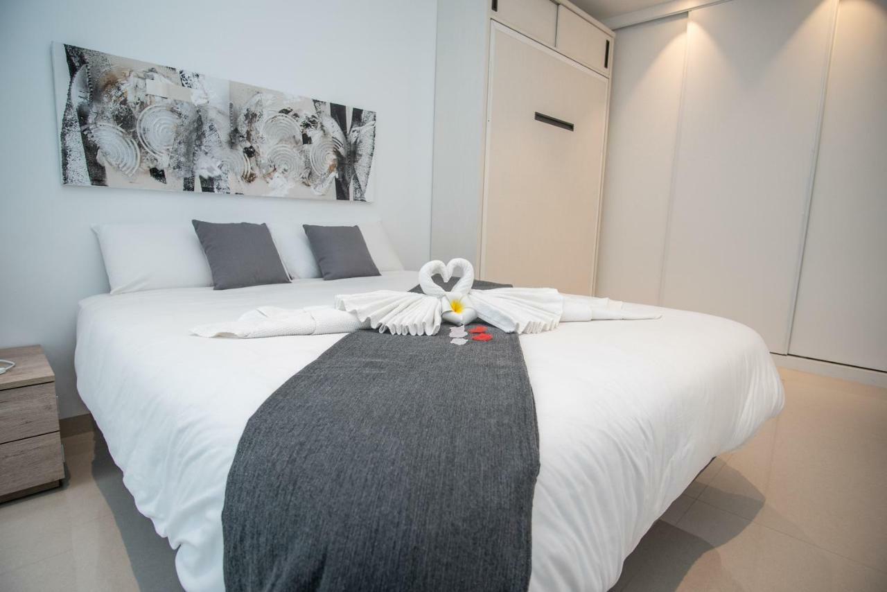 Villa Deluxe La Marina Beach アリカンテ エクステリア 写真