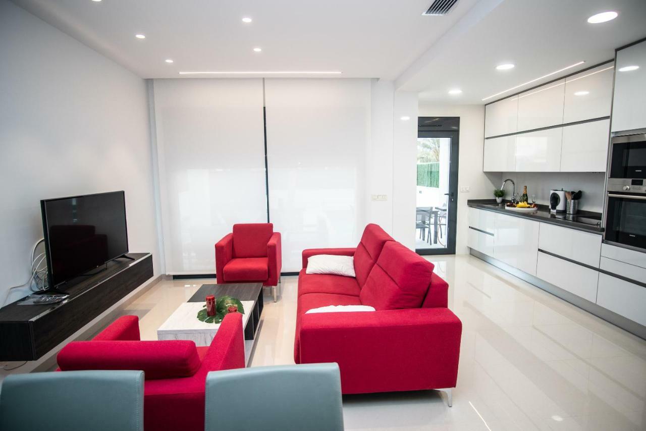 Villa Deluxe La Marina Beach アリカンテ エクステリア 写真